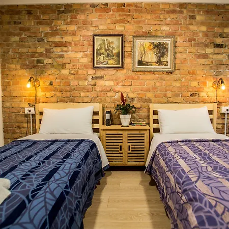 Artistic Couette-café 3*