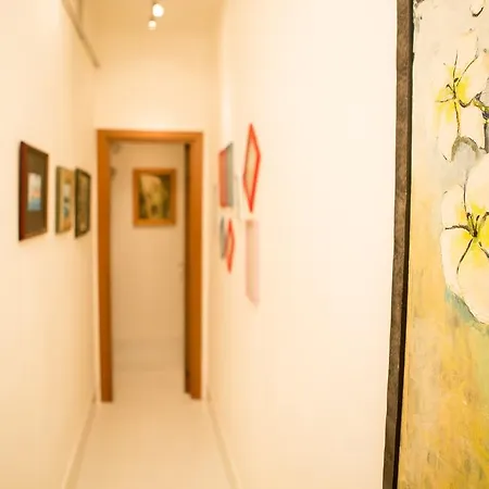 Nocleg ze śniadaniem Artistic Tirana